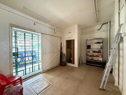 Sims Avenue (D14), Shop House #471906271